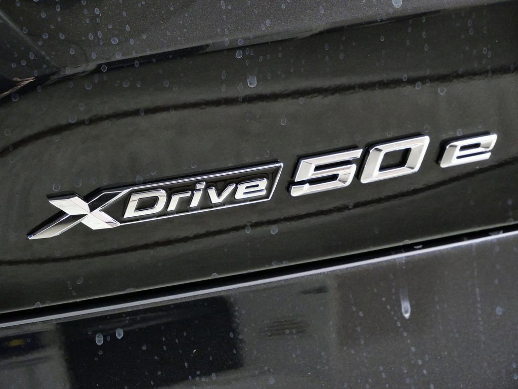 Thumbnail: 2026 BMW X5 - 22