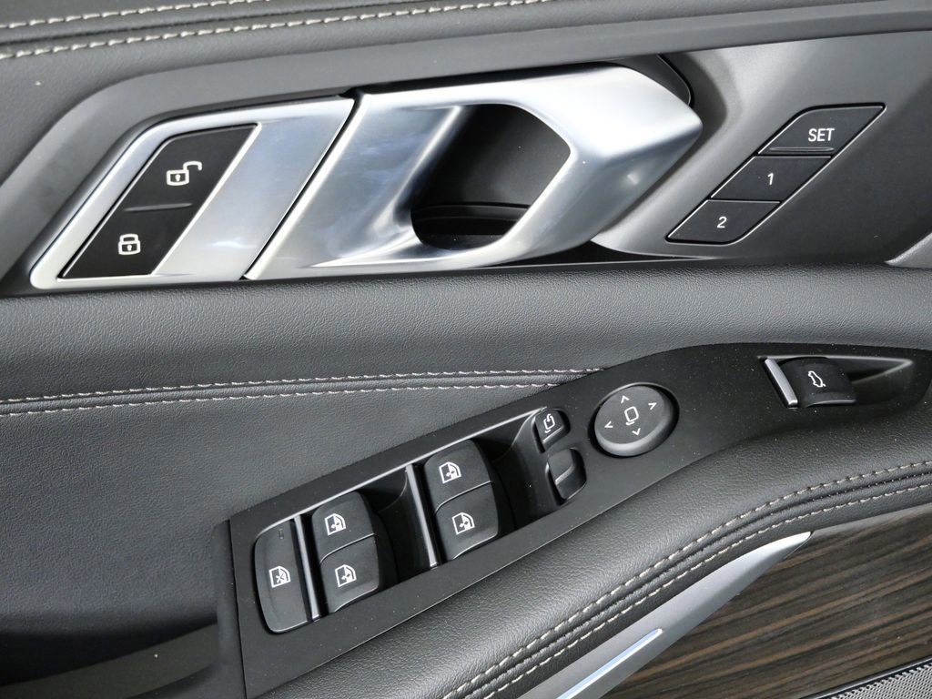 Thumbnail: 2026 BMW X5 - 40