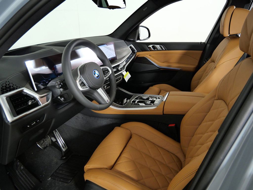 Thumbnail: 2026 BMW X5 - 39