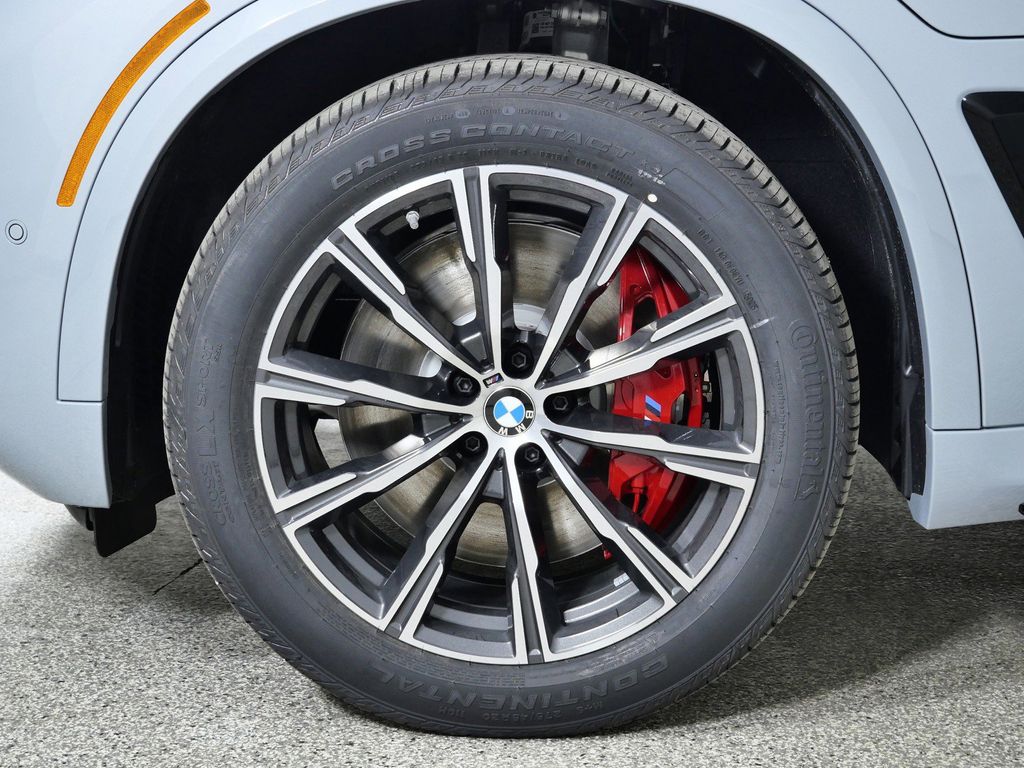 Thumbnail: 2026 BMW X5 - 26