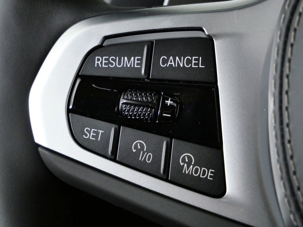 Thumbnail: 2026 BMW X5 - 44