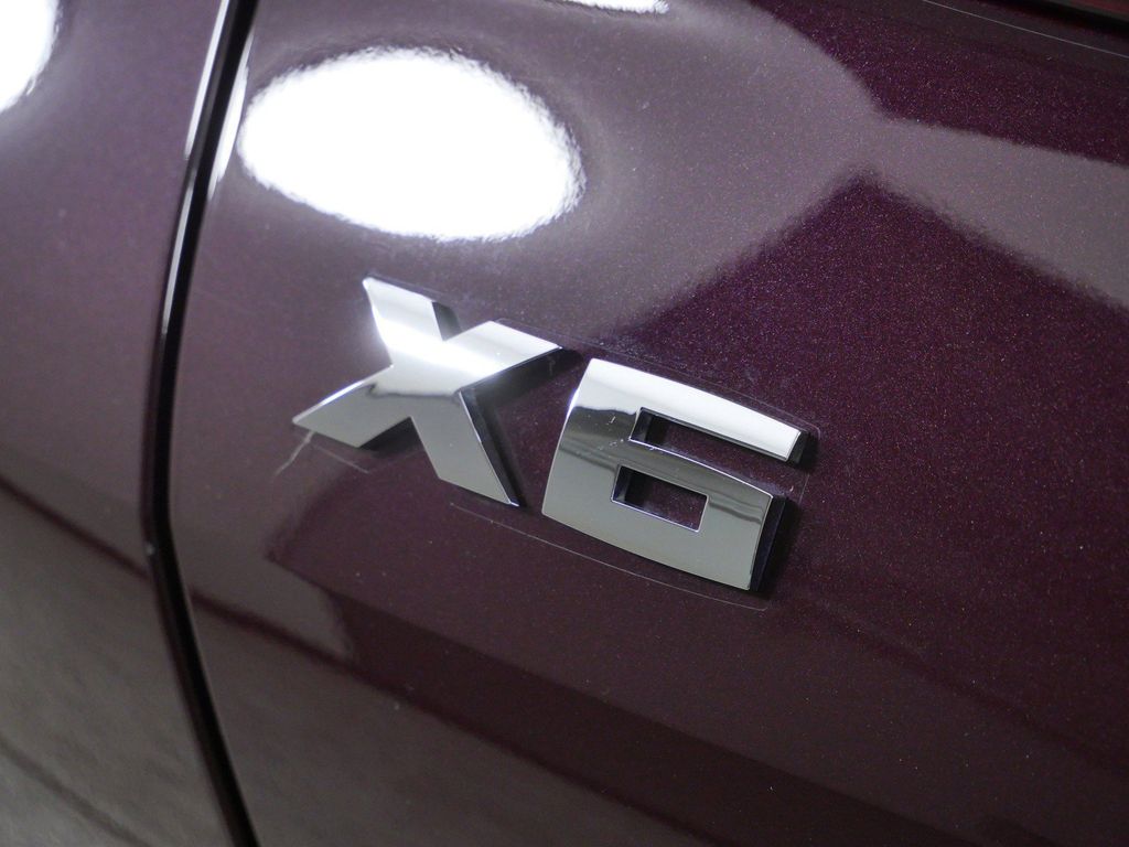 Thumbnail: 2024 BMW X6 - 24