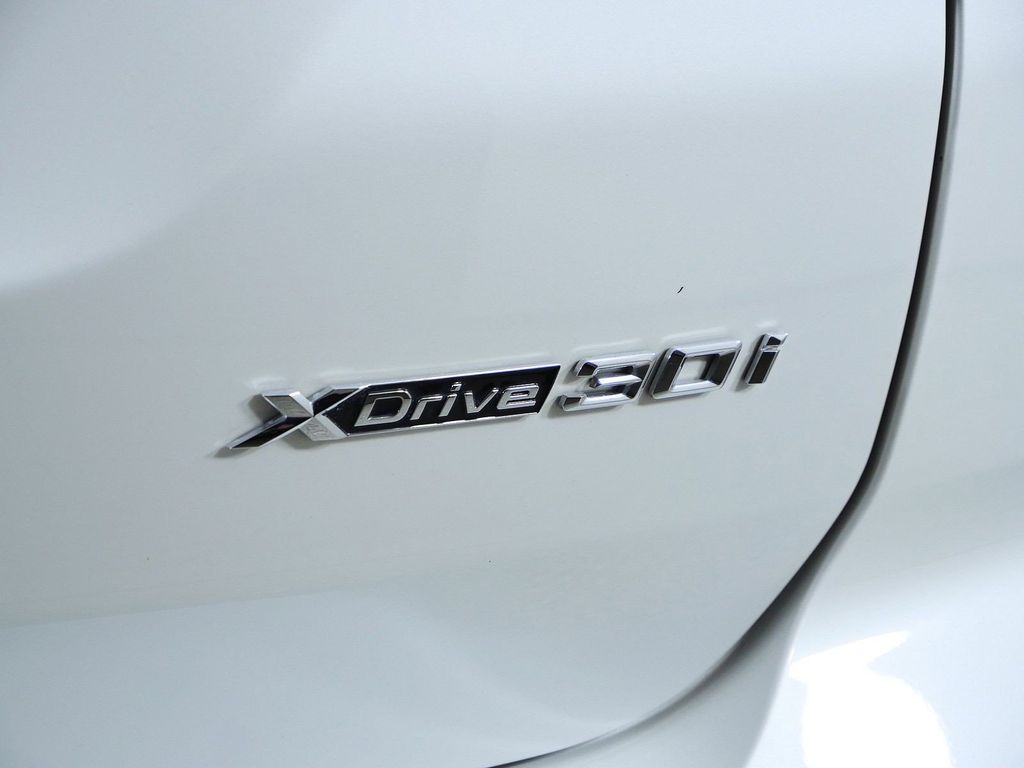 Thumbnail: 2023 BMW X3 - 7