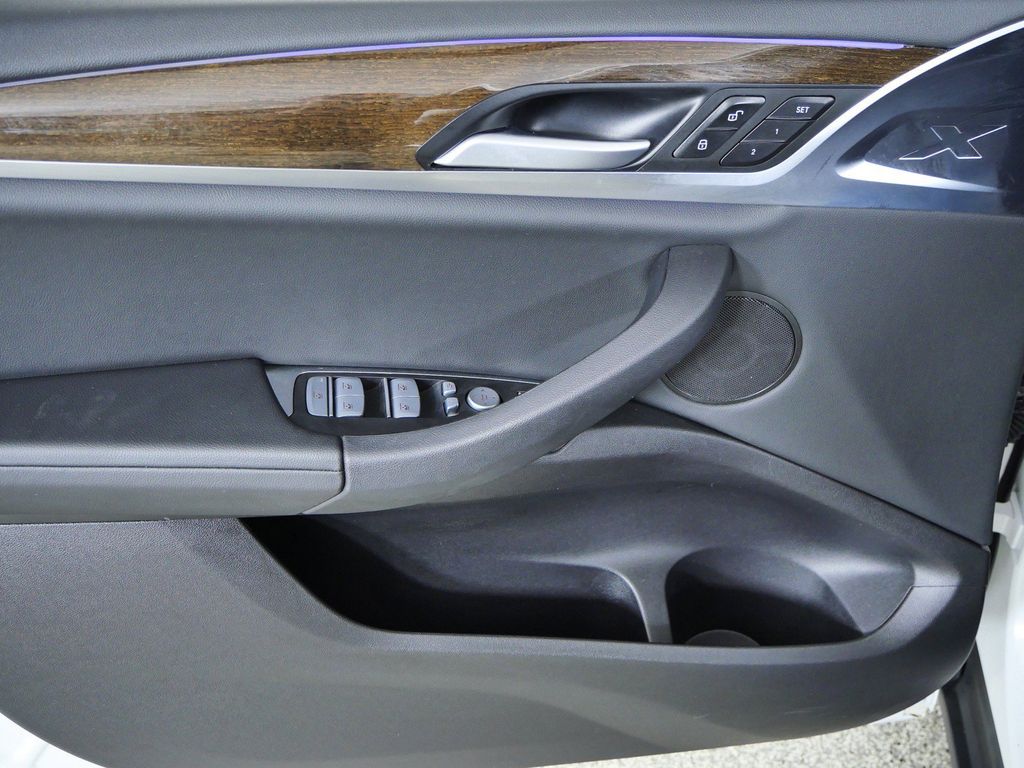 Thumbnail: 2023 BMW X3 - 37