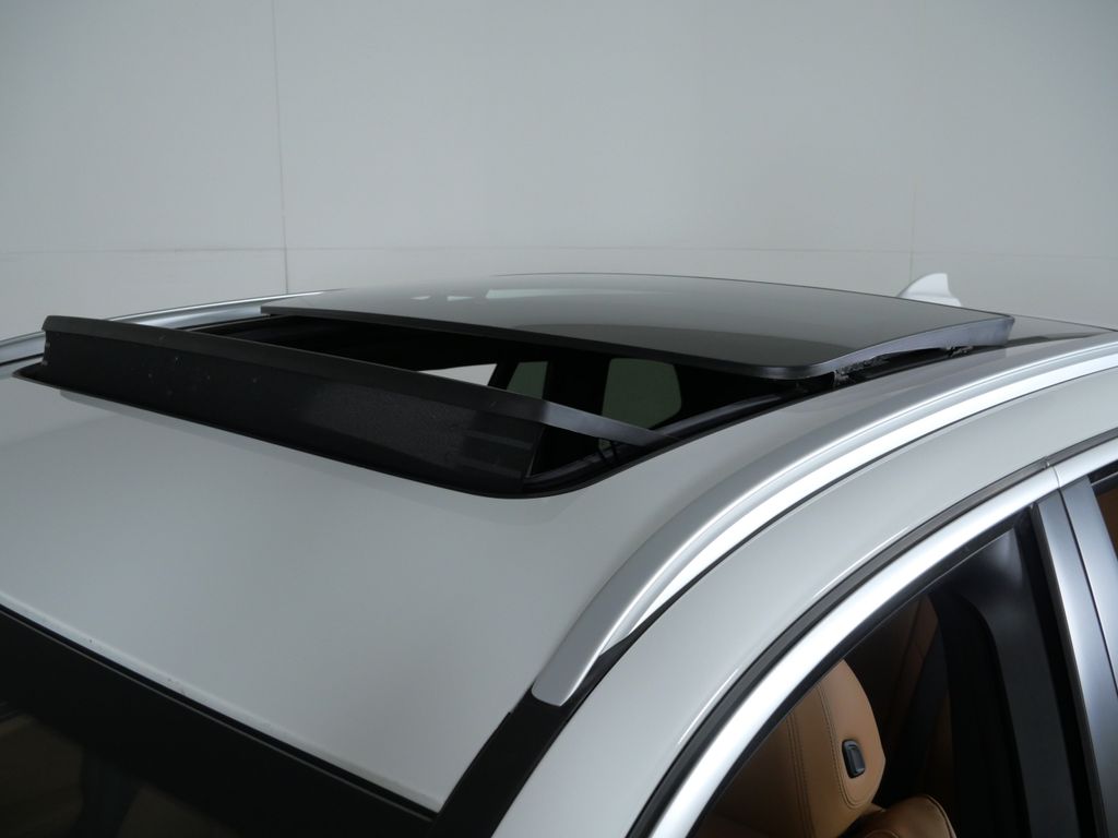 Thumbnail: 2023 BMW X3 - 28