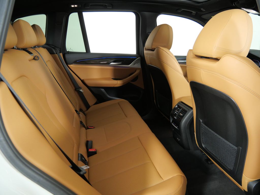 Thumbnail: 2023 BMW X3 - 12