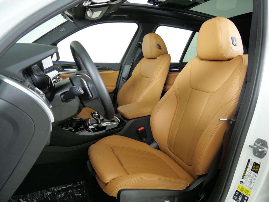 Thumbnail: 2023 BMW X3 - 39