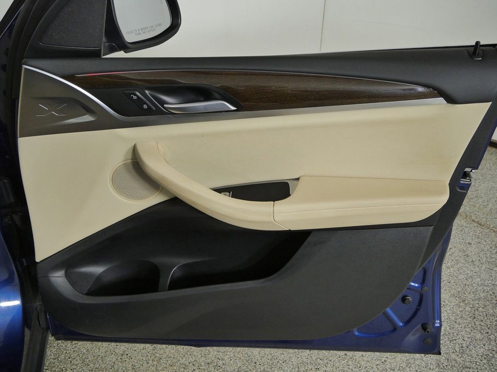Thumbnail: 2022 BMW X3 - 26