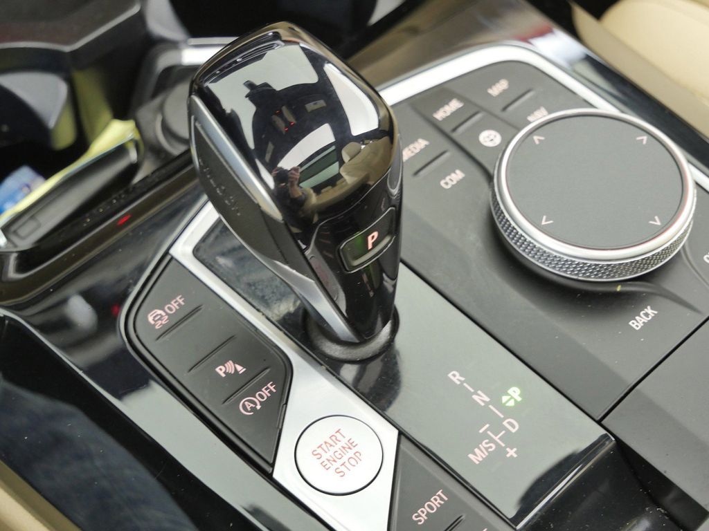Thumbnail: 2022 BMW X3 - 13
