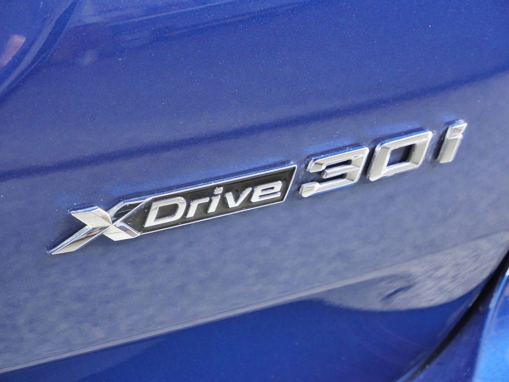 Thumbnail: 2022 BMW X3 - 21