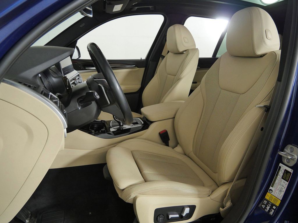 Thumbnail: 2022 BMW X3 - 37