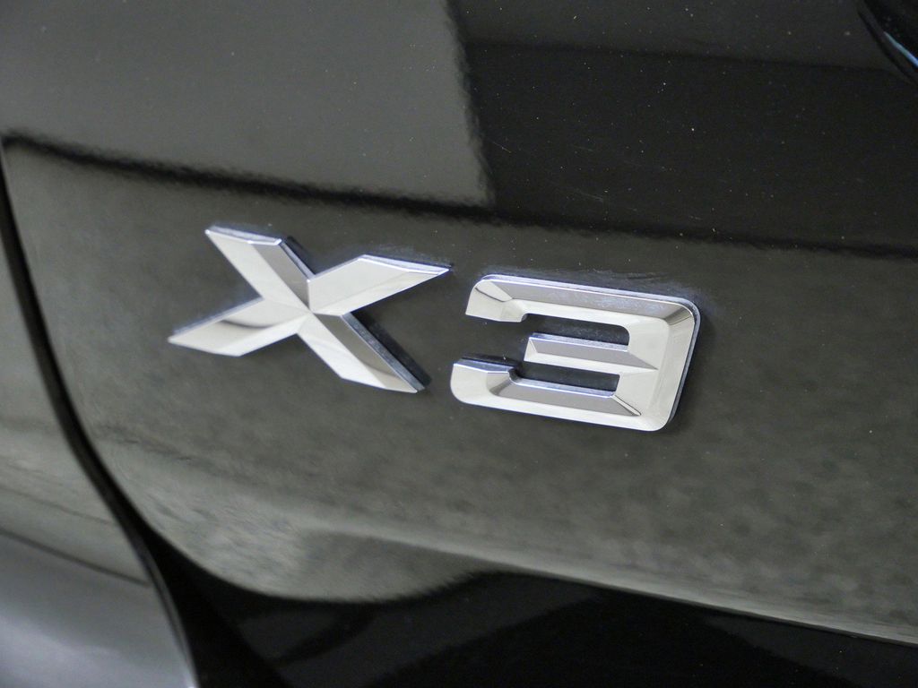 Thumbnail: 2024 BMW X3 - 24