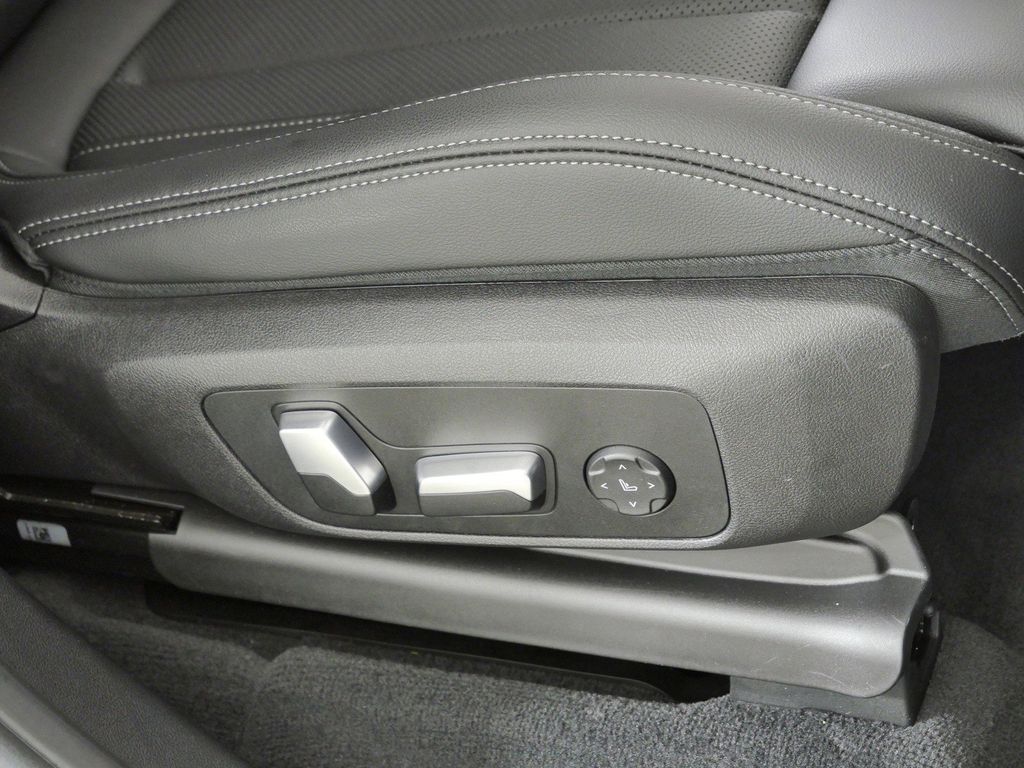 Thumbnail: 2024 BMW X3 - 29
