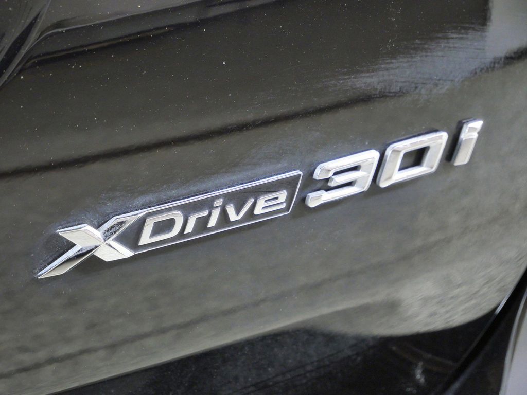 Thumbnail: 2024 BMW X3 - 23