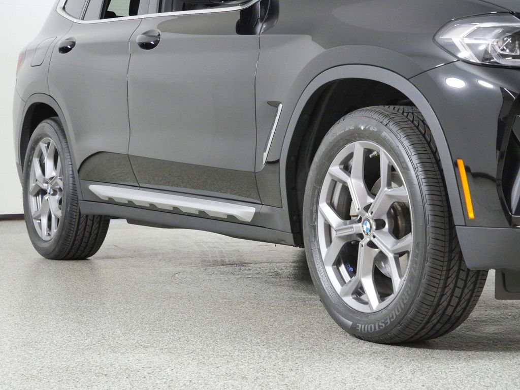 Thumbnail: 2024 BMW X3 - 8
