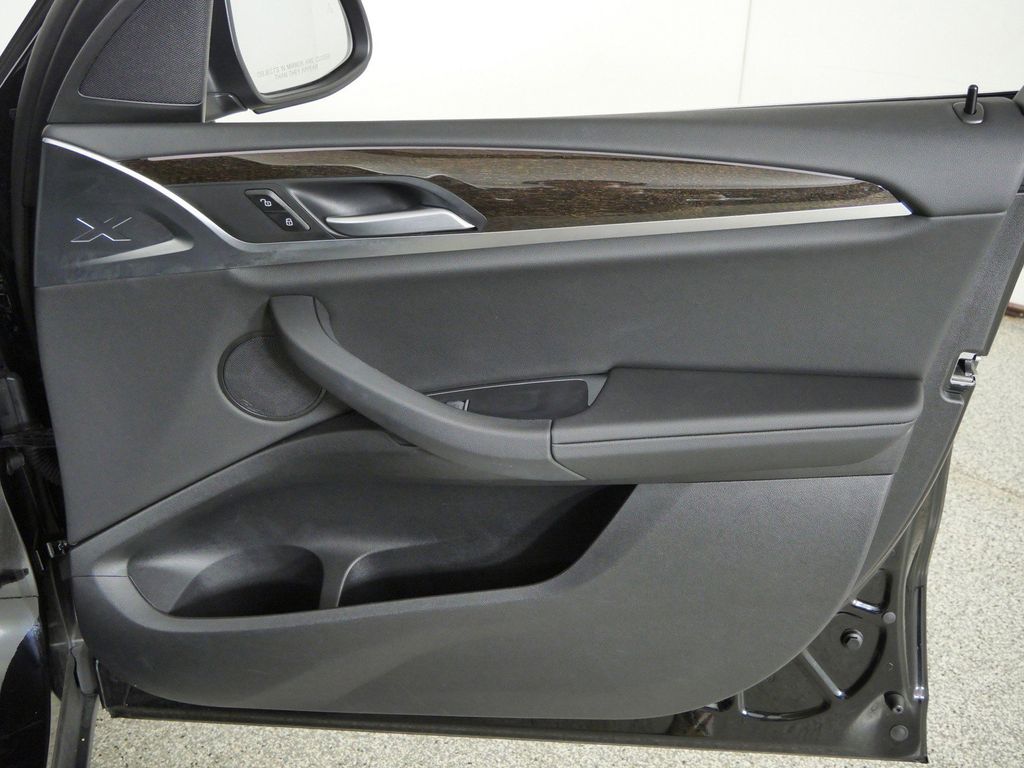 Thumbnail: 2024 BMW X3 - 28