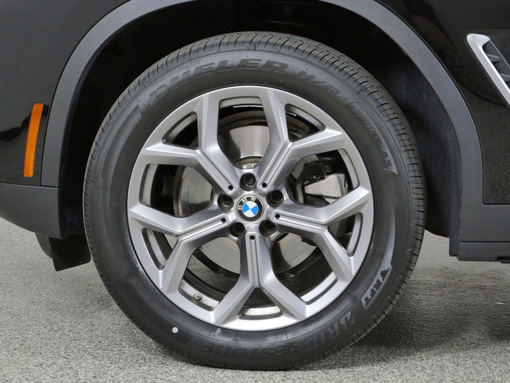 Thumbnail: 2024 BMW X3 - 26