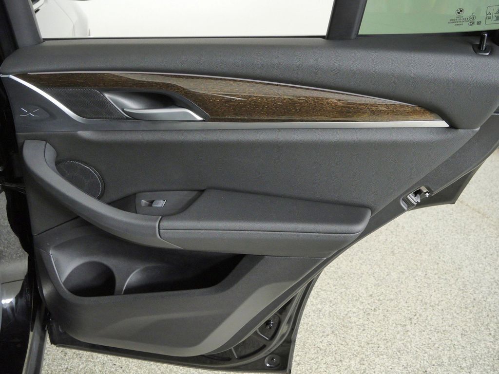 Thumbnail: 2024 BMW X3 - 31
