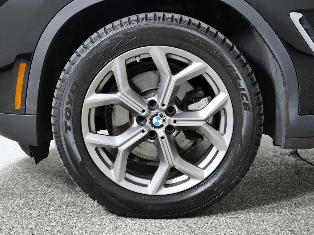 Thumbnail: 2022 BMW X3 - 24