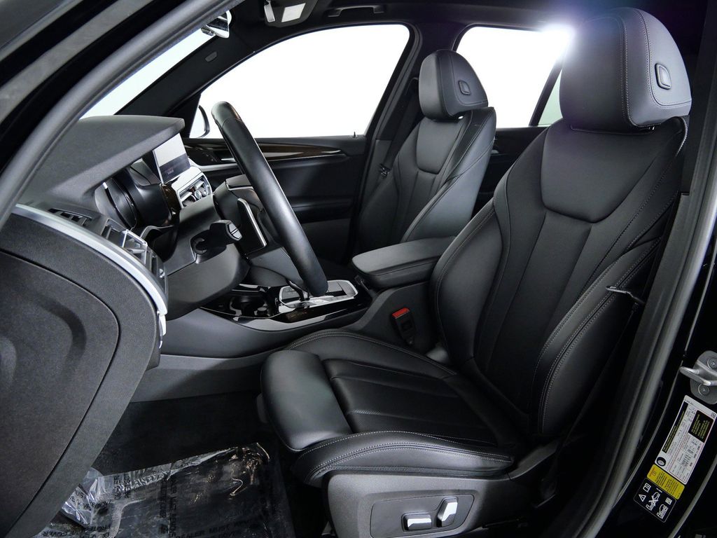Thumbnail: 2022 BMW X3 - 36