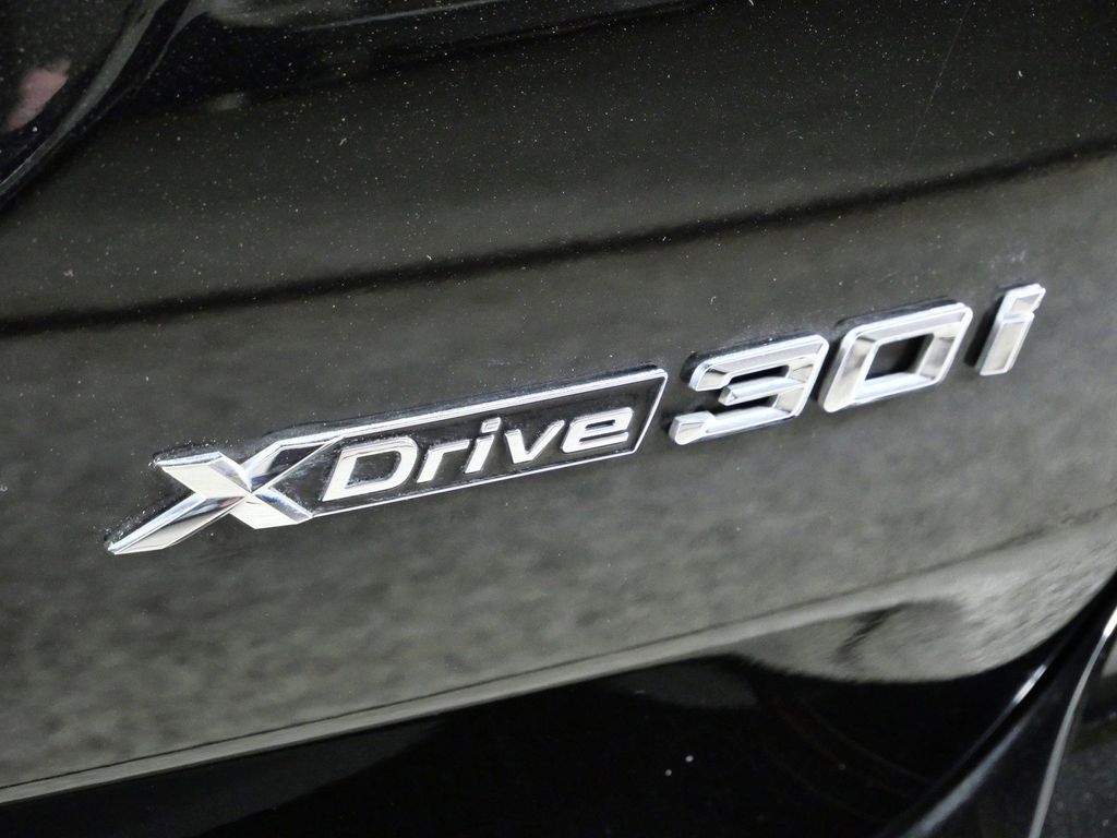 Thumbnail: 2022 BMW X3 - 21