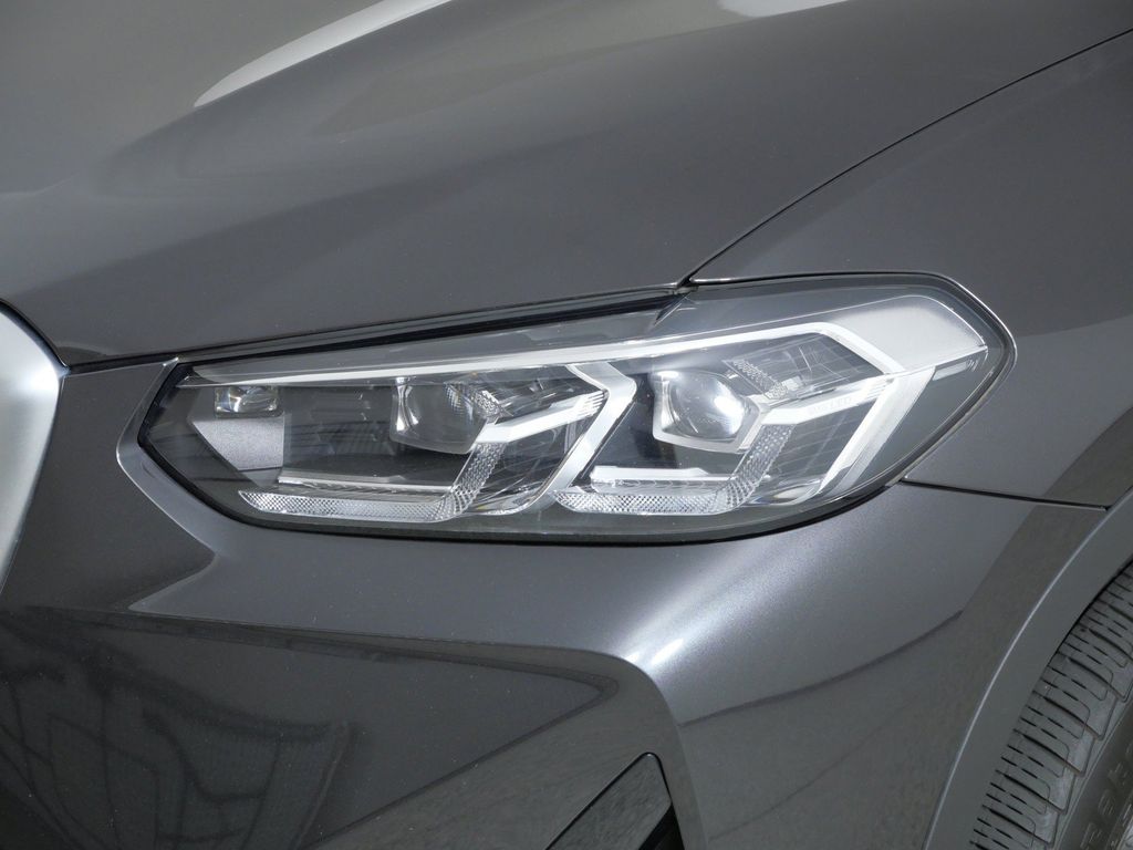 Thumbnail: 2024 BMW X3 - 17