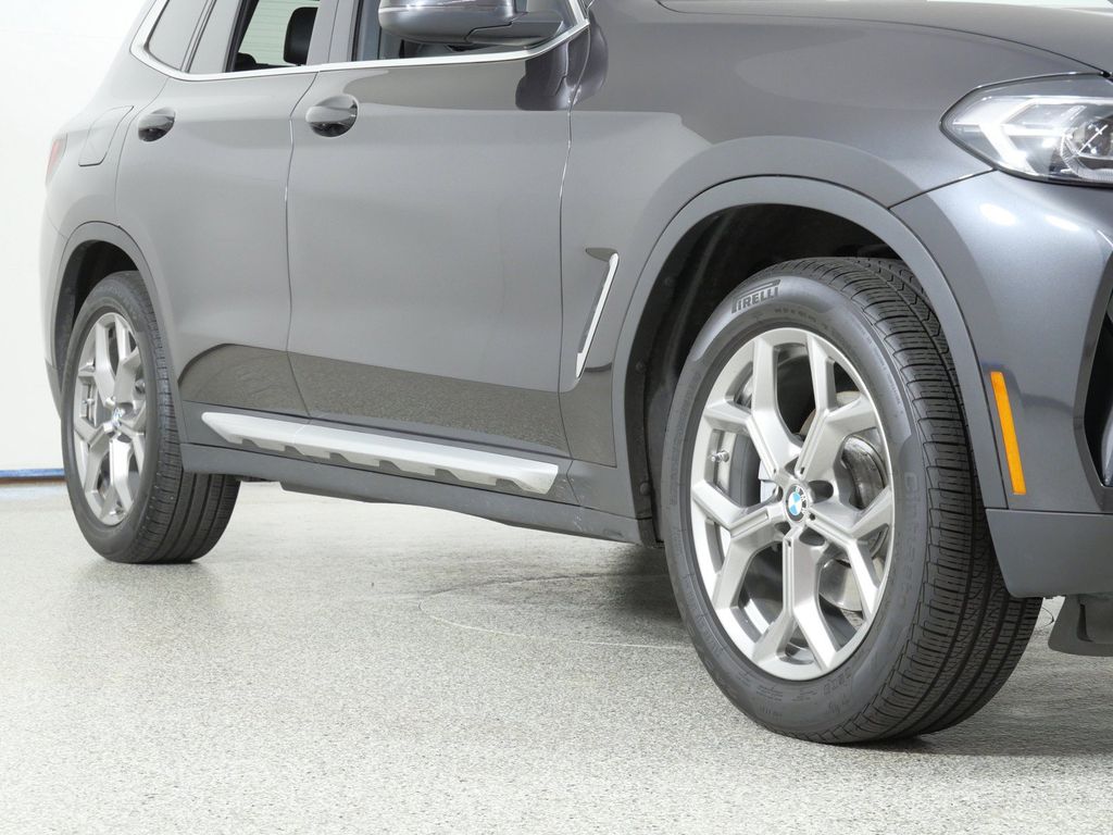 Thumbnail: 2024 BMW X3 - 8