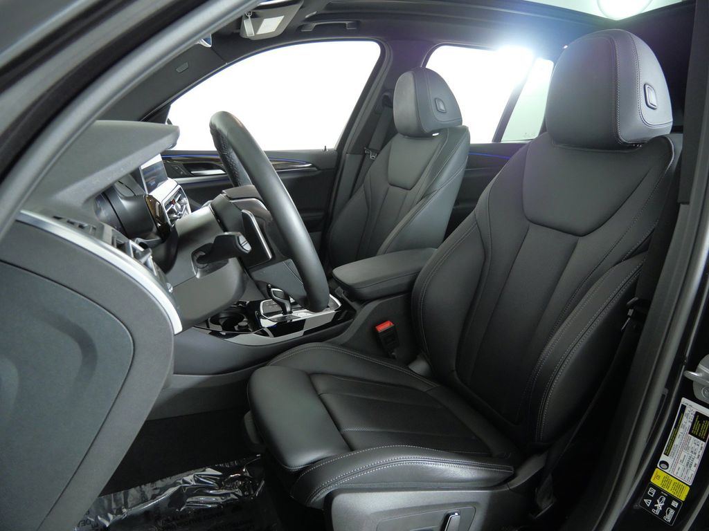 Thumbnail: 2024 BMW X3 - 39