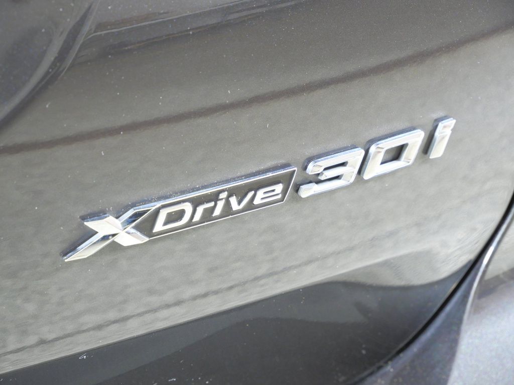 Thumbnail: 2024 BMW X3 - 23