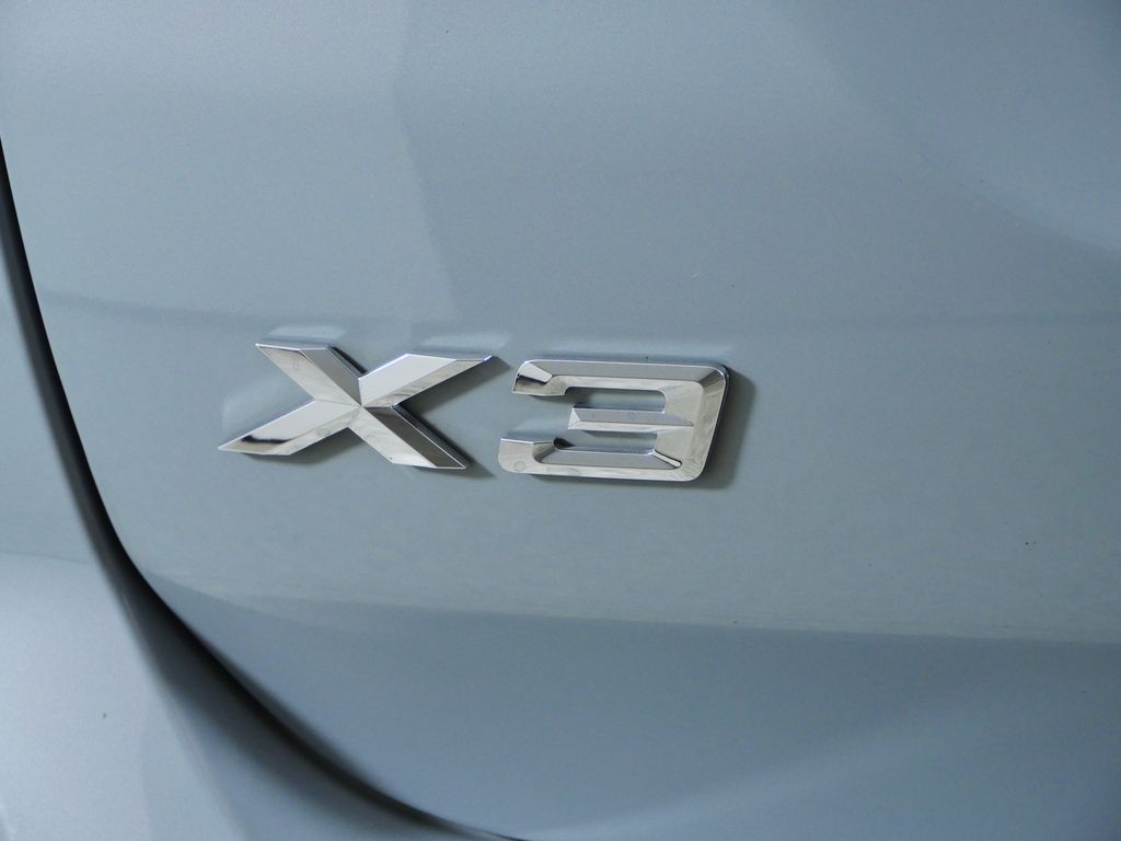 Thumbnail: 2023 BMW X3 - 23