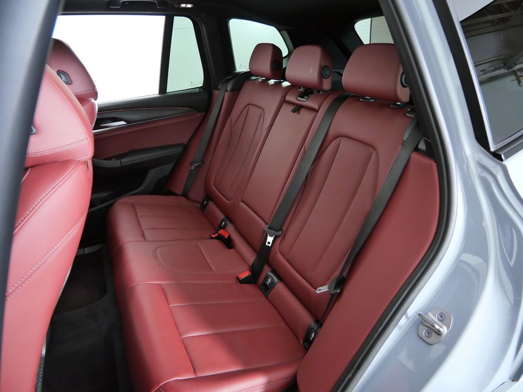 Thumbnail: 2023 BMW X3 - 33