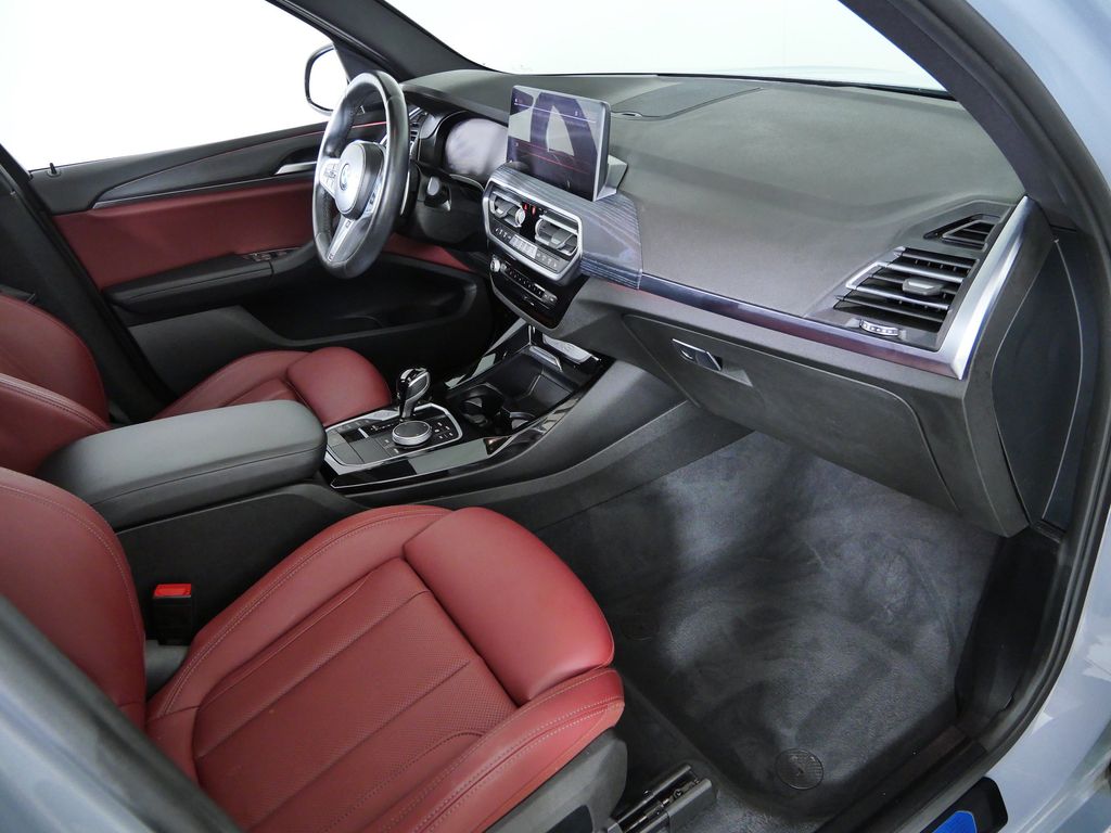 Thumbnail: 2023 BMW X3 - 10