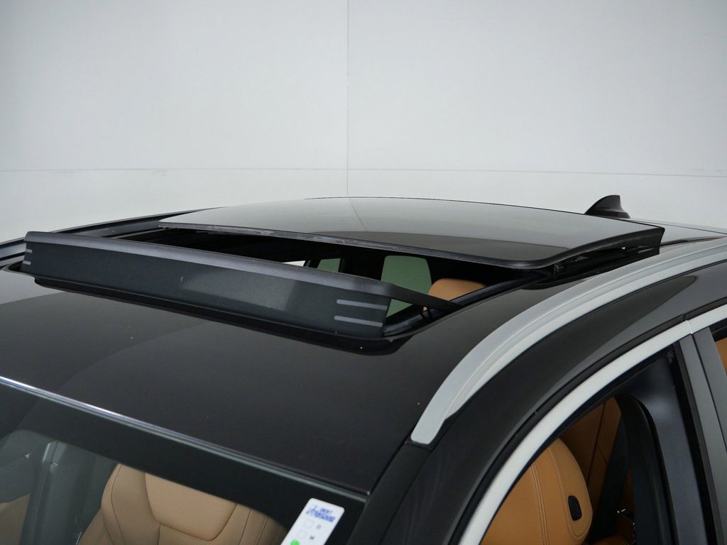 Thumbnail: 2023 BMW X3 - 26