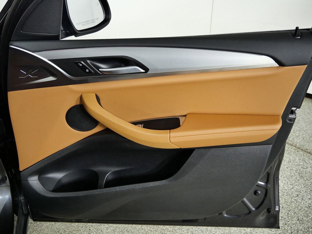 Thumbnail: 2023 BMW X3 - 27