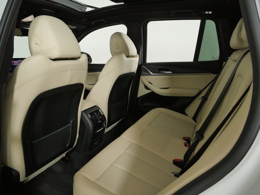 Thumbnail: 2023 BMW X3 - 35