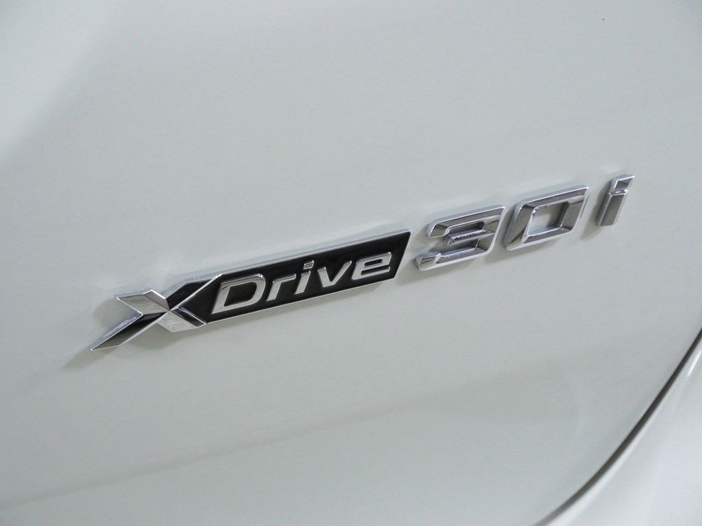 Thumbnail: 2023 BMW X3 - 23