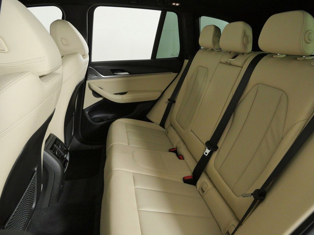 Thumbnail: 2023 BMW X3 - 36