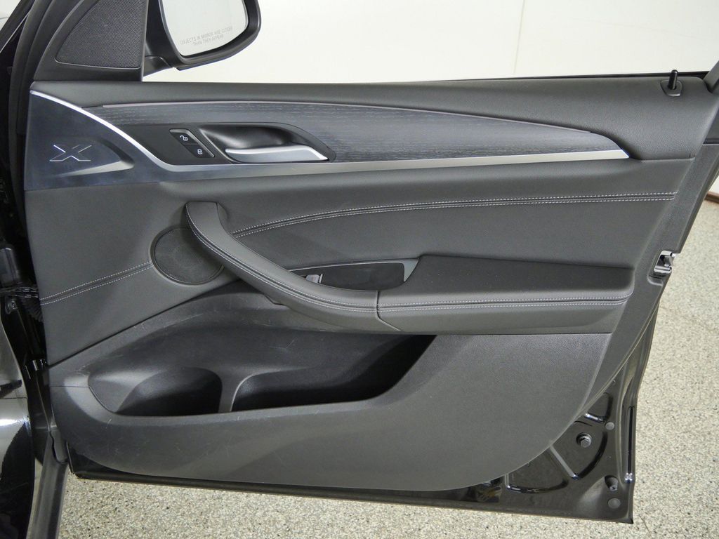 Thumbnail: 2024 BMW X3 - 28