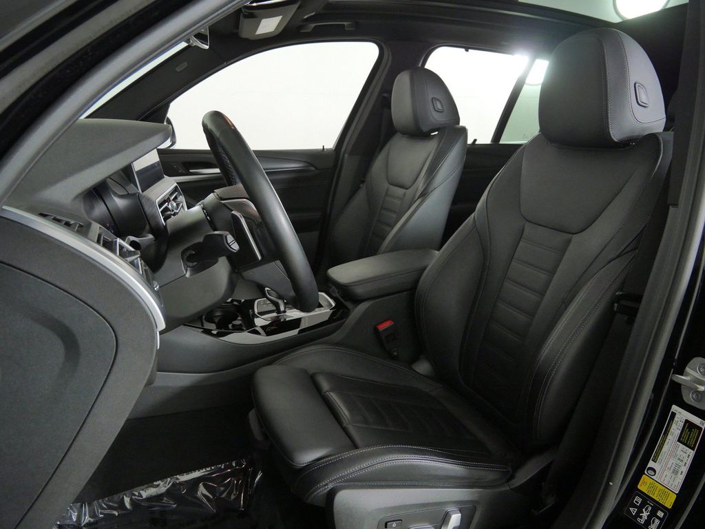 Thumbnail: 2024 BMW X3 - 39