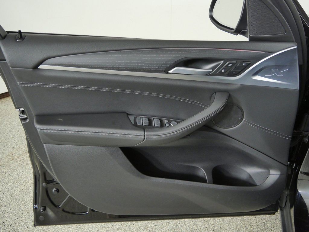 Thumbnail: 2024 BMW X3 - 37
