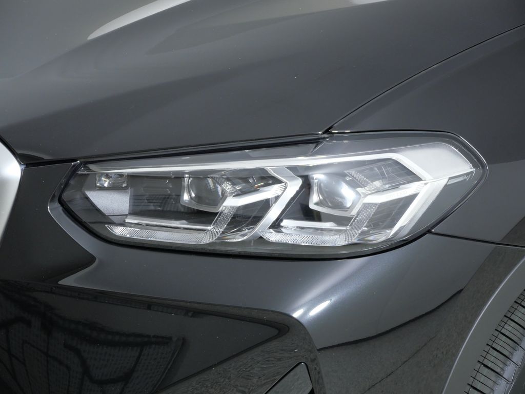 Thumbnail: 2024 BMW X3 - 17