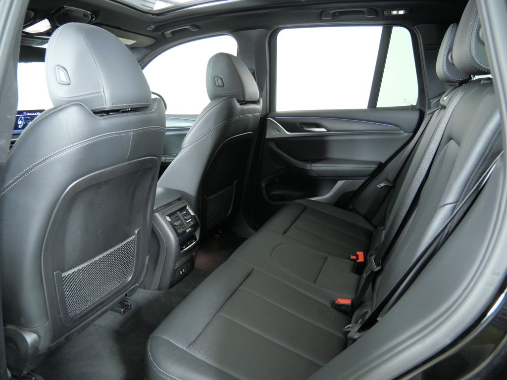 Thumbnail: 2024 BMW X3 - 35