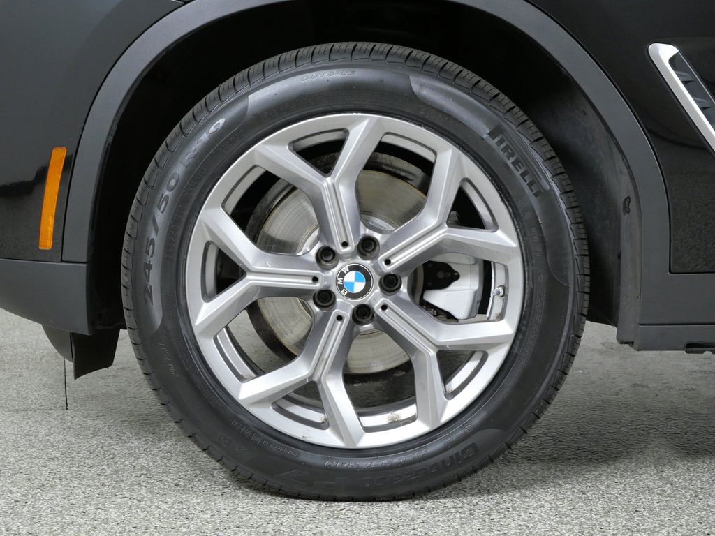 Thumbnail: 2024 BMW X3 - 8