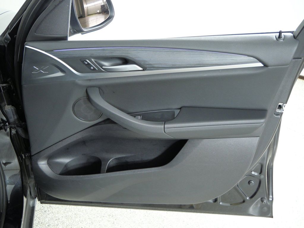 Thumbnail: 2024 BMW X3 - 28