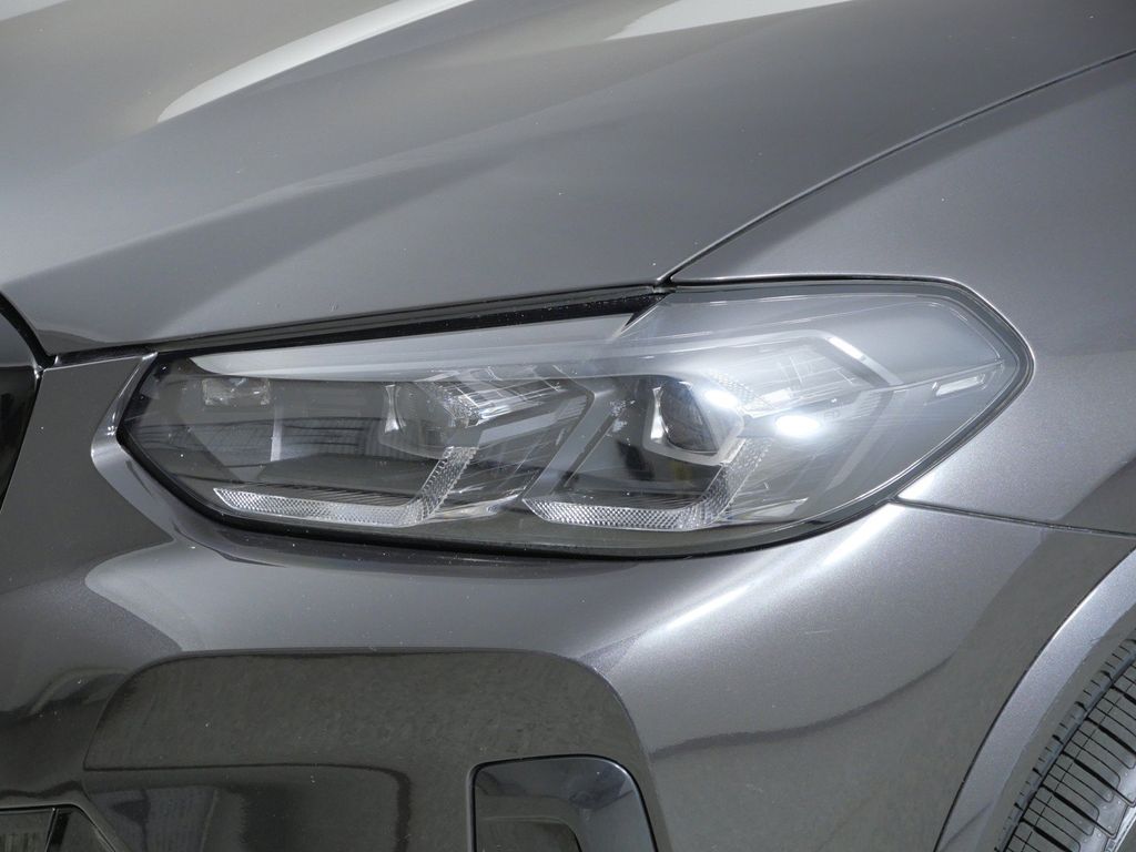 Thumbnail: 2023 BMW X3 - 18