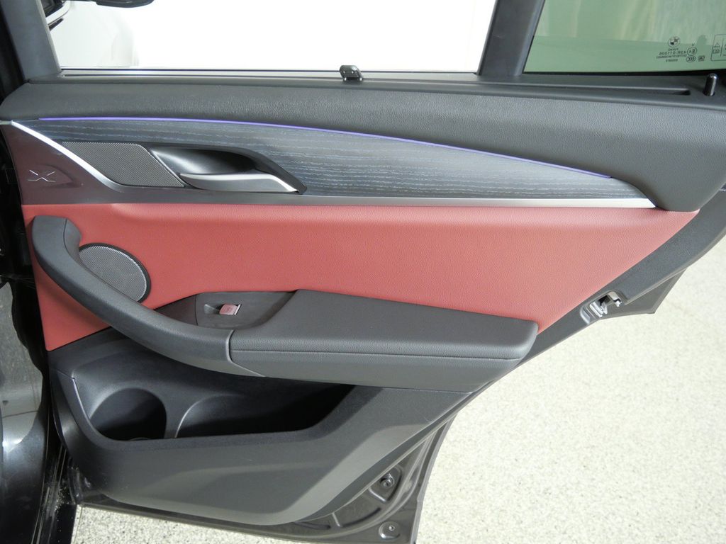 Thumbnail: 2023 BMW X3 - 31