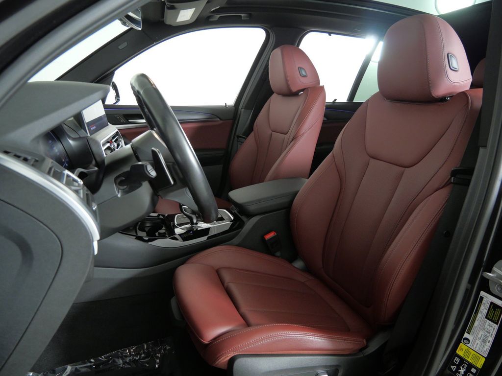Thumbnail: 2023 BMW X3 - 39