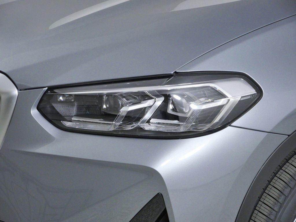 Thumbnail: 2023 BMW X3 - 17