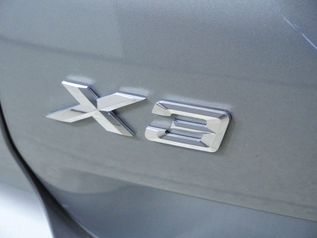 Thumbnail: 2023 BMW X3 - 23