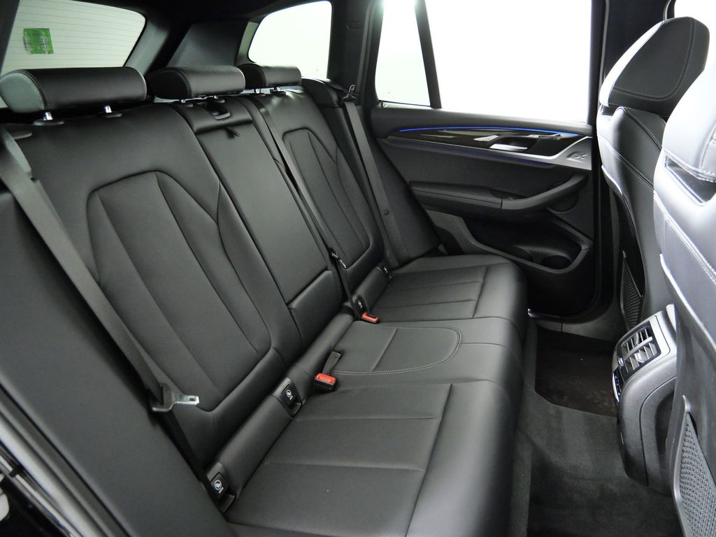 Thumbnail: 2022 BMW X3 - 30